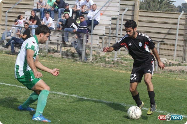 כבש לאולגה ממש לפני המחצית,גמליאל(צילום:שלומי גבאי)
